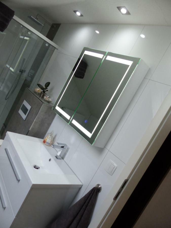 Schoene Komplette Ferienwohnung In Wesel Wesel  Esterno foto